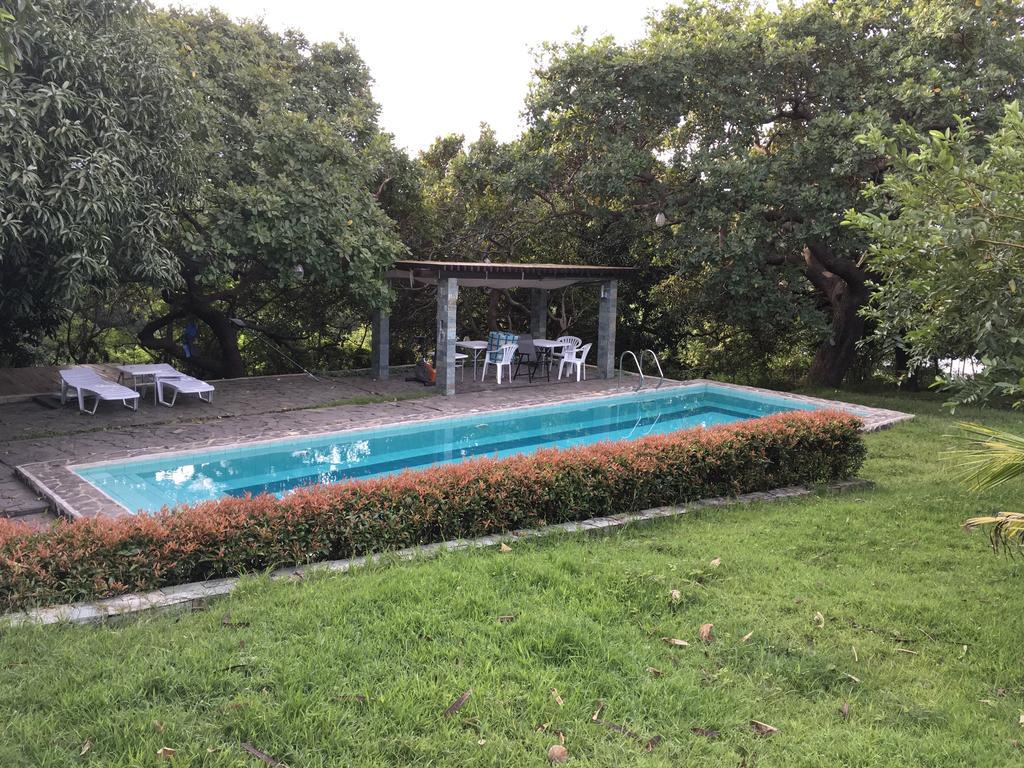 Native House With Beautiful Pool Vila Bagac Exterior foto