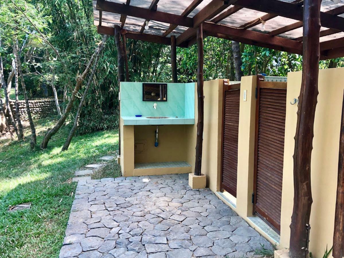 Native House With Beautiful Pool Vila Bagac Exterior foto